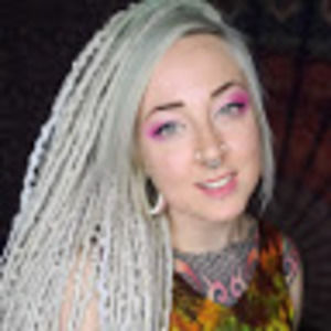 Meet your Posher, Erika